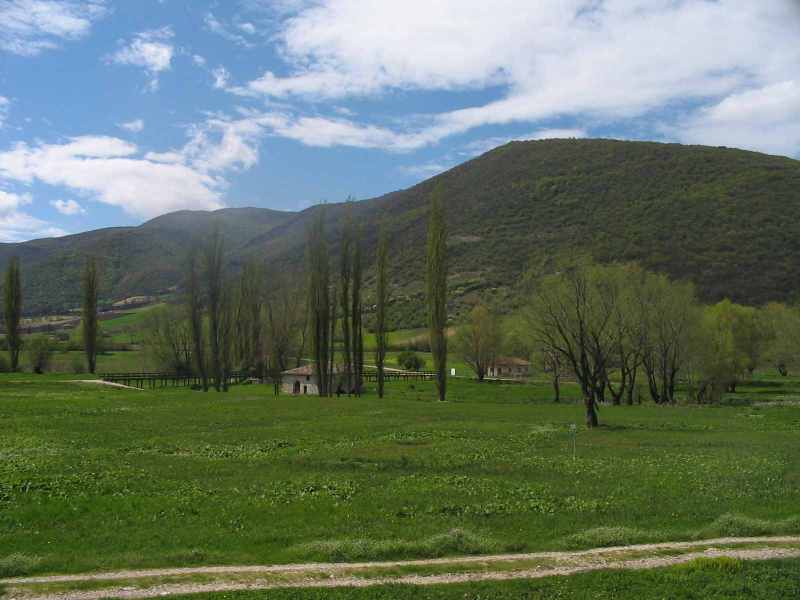 Norcia - Arredamento - Regali LIste di Nozze Umbria,  Norcia, Umbria, innamorato, Idee regalo, Lago di Pilato, Articolo da Regalo, Feeling 